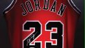 NBA 2K23マイケルジョーダンカバーチャンピオンシップエディション：マイケルジョーダンのジャージは、NBA2K23の特別版アートで見ることができます
