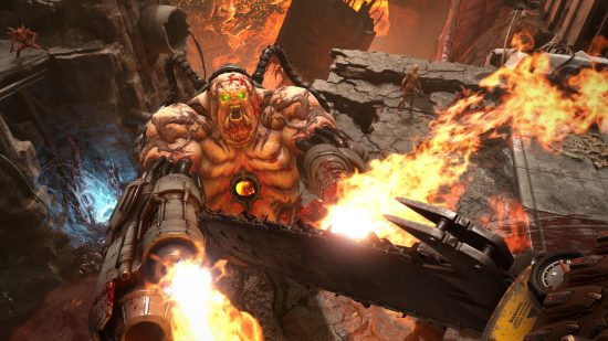 ベスト Xbox ゲーム: Doom Eternal で、チェーンソーを持ちながら火炎放射器の手で大きなデーモンに向かって飛び降りるプレイヤー。