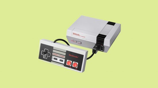 最高のレトロゲーム機：ニンテンドークラシックミニとそのコントローラー。